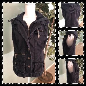 🖤 Maurices Black denim hooded vest